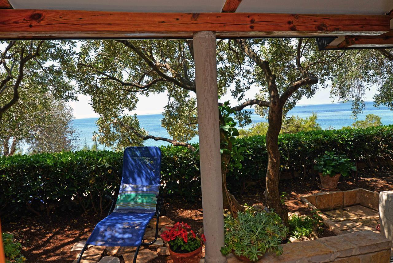 Sea Side Apartment Murter Exterior foto